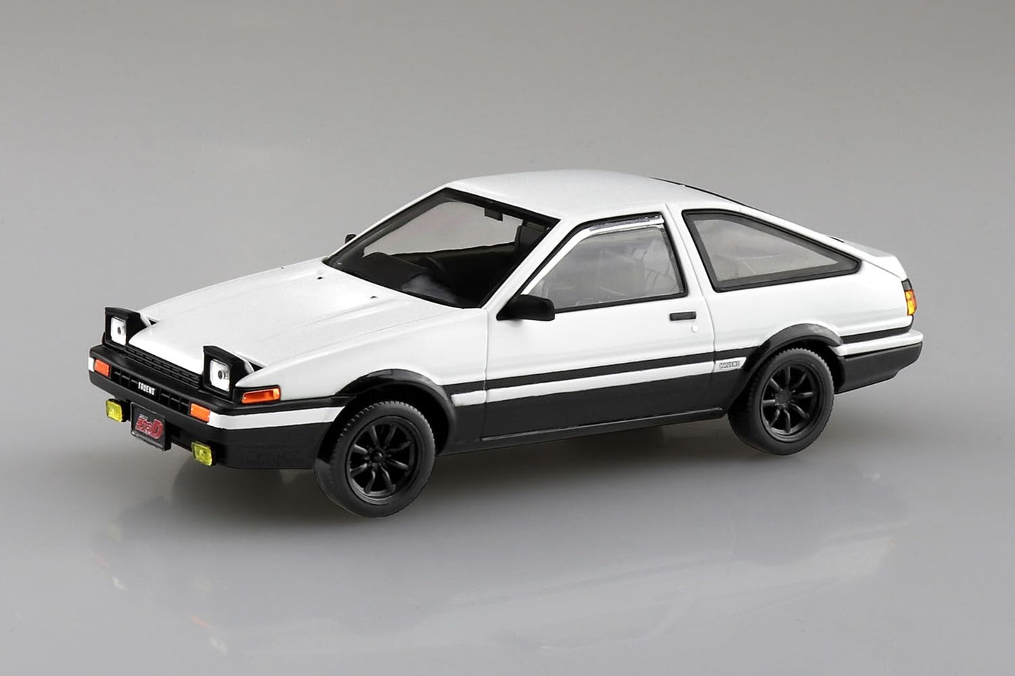 Snap Kit No .CM-1 Initial D Takumi Fujiwara Hachiroku 1/32 Plastic Model Kit
