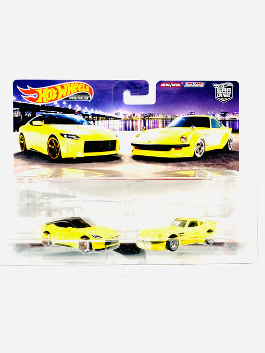2022 Target Exclusive 2 Pack Nissan Z Proto & Nissan Fairlady Z - Damaged Card